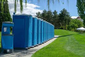 Best VIP or Luxury Restroom Trailers  in Farmington, MS